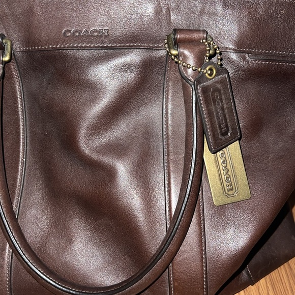 COACH BLEECKER WEEKEND TOTE TRAVEL BAG 70487 in FAWN - Picture 2 of 9